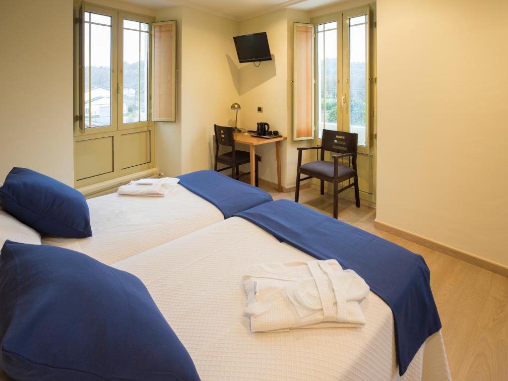 Hotel Roma photo 2