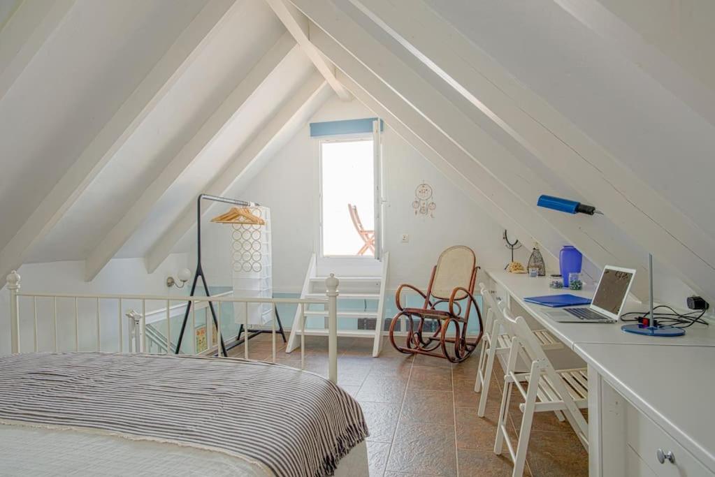 CASARA CUATRO - Charming warm loft close to the beach photo 2