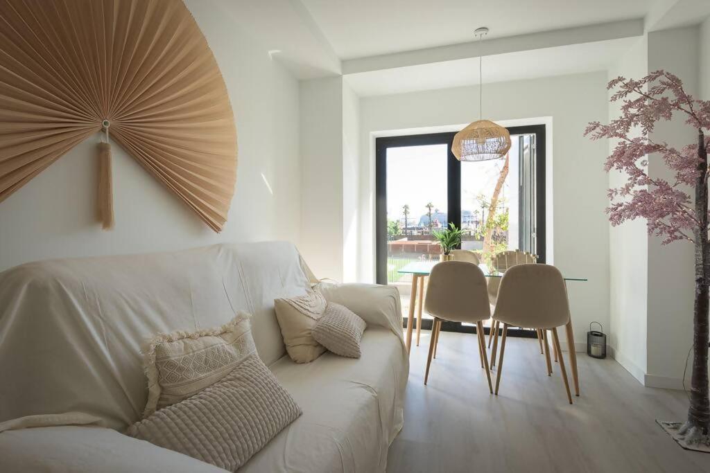 Relax Las Canteras Isleta — photo 1