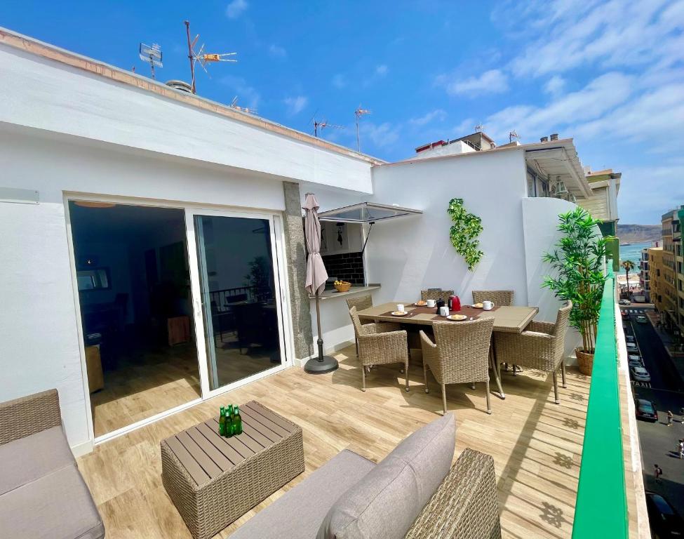 Sunrise Terrace Apartment — photo 1