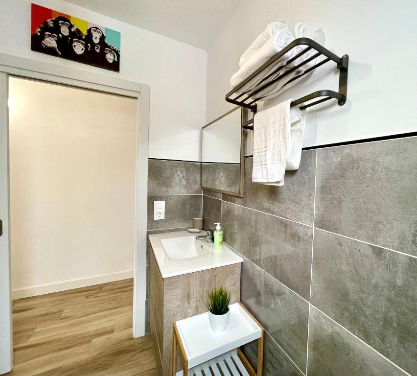 Sunrise Terrace Apartment photo 3