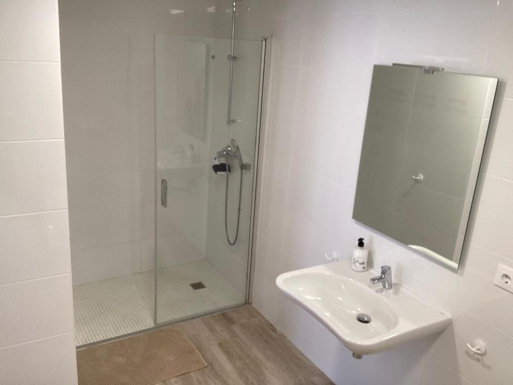 Studio Sorolla - Spacious studio near Valencia's beaches photo 3