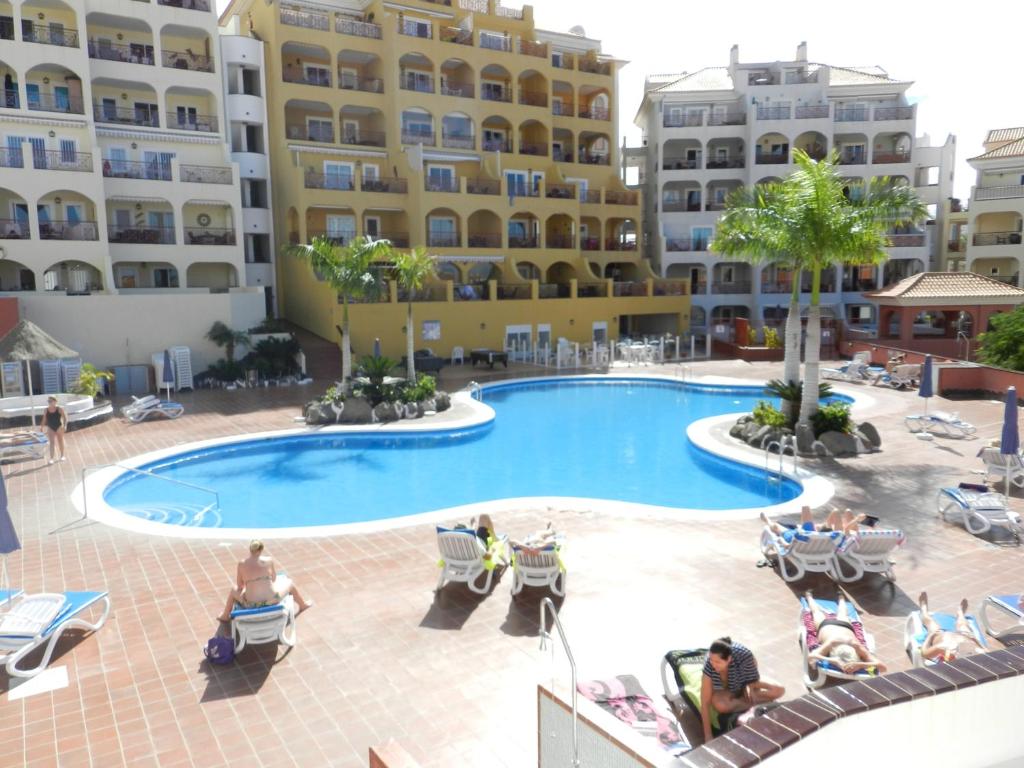 Tenerife Los Cristianos Dinastia Complex — photo 1