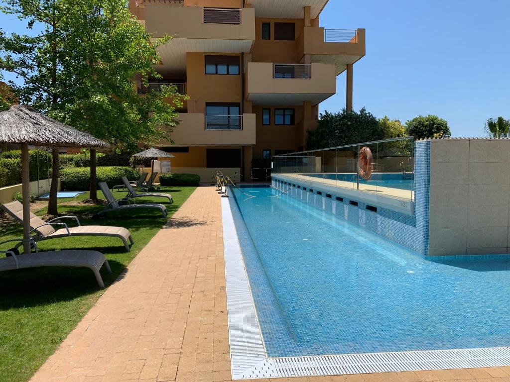 Sotogrande Ribera Marlin photo 2