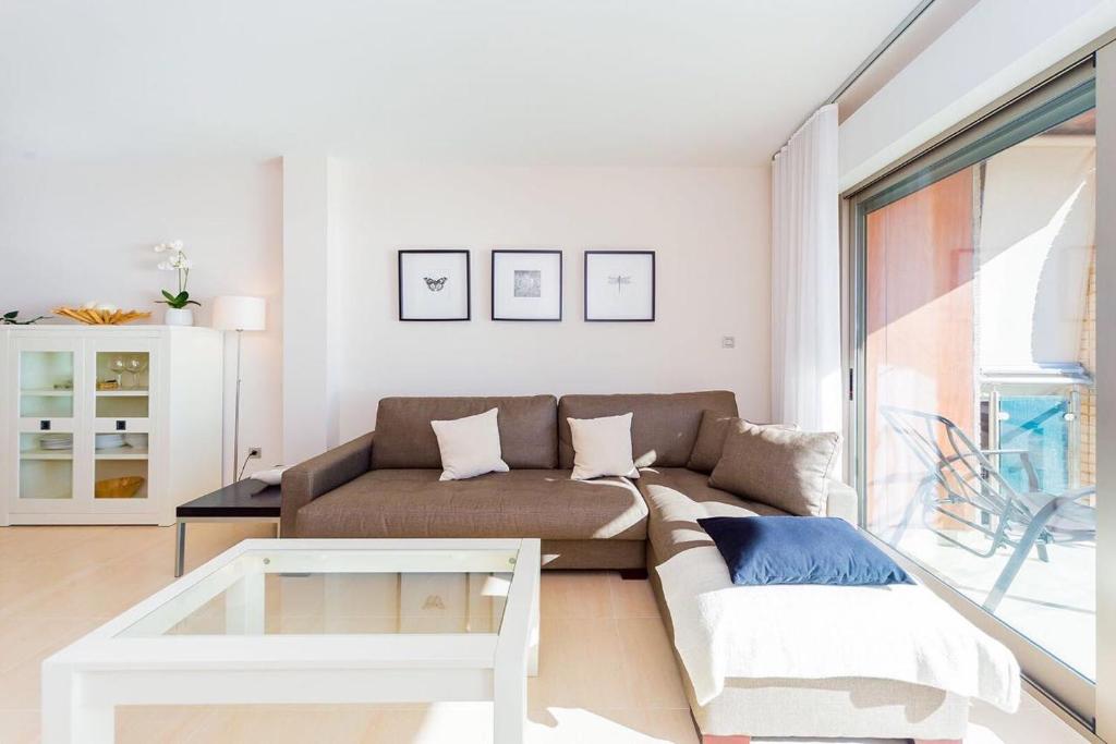 Шикарная квартира на первой линии -Luxury apartment on the first line sea photo 2