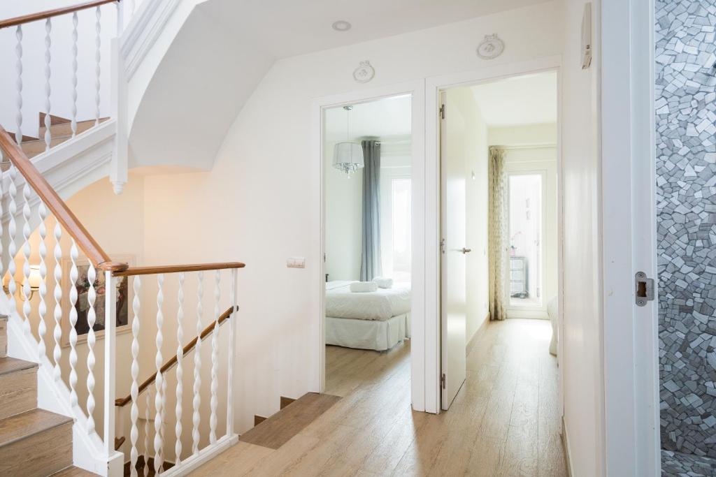 Sitges Spaces Beach House-4 bedrooms photo 3