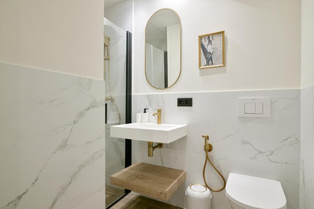 Romantic Apartment N5 Oceanografico Virkin Suites photo 3