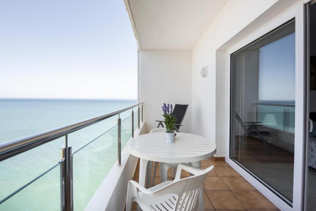 Spectacular Sea Views Torremolinos photo 2