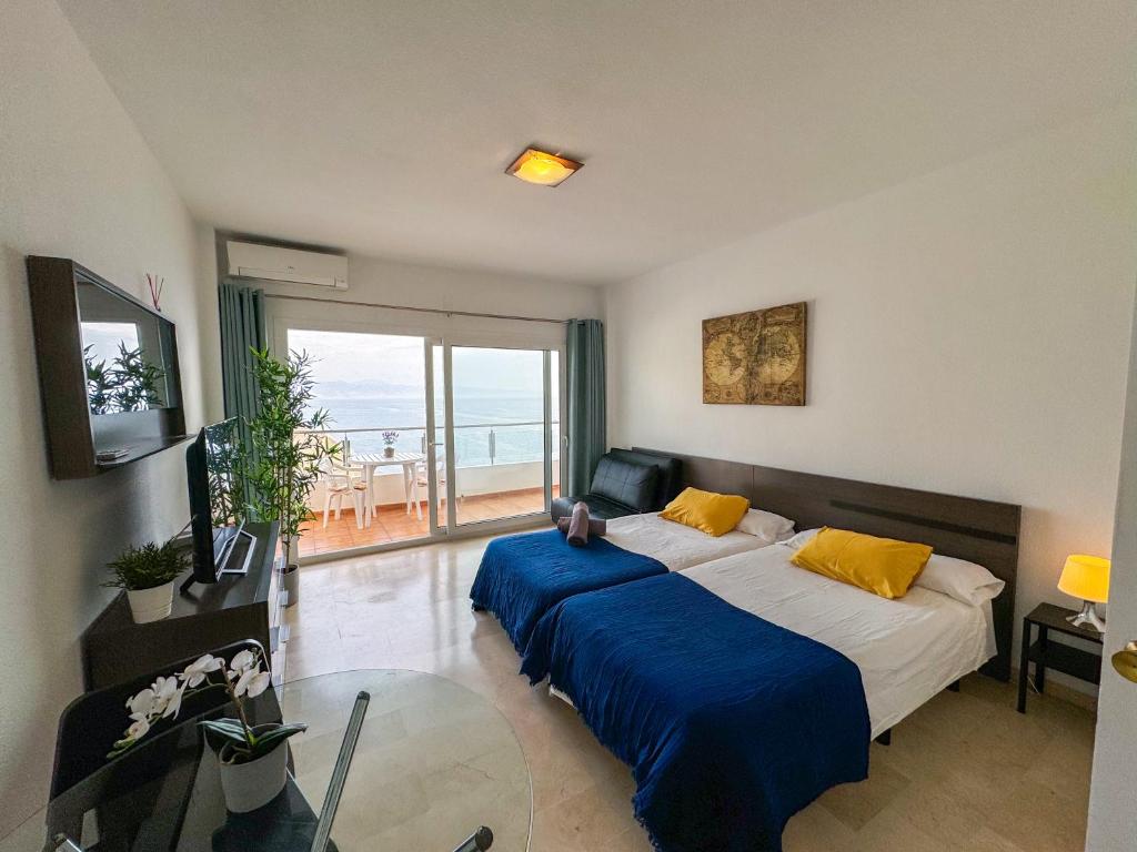 Spectacular Sea Views Torremolinos photo 3