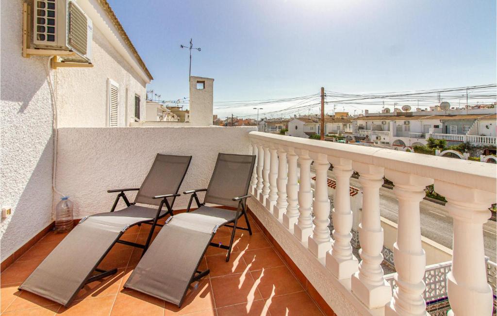 Beautiful Home In Torrevieja photo 3
