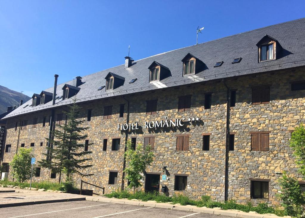 Hotel Romànic photo 2