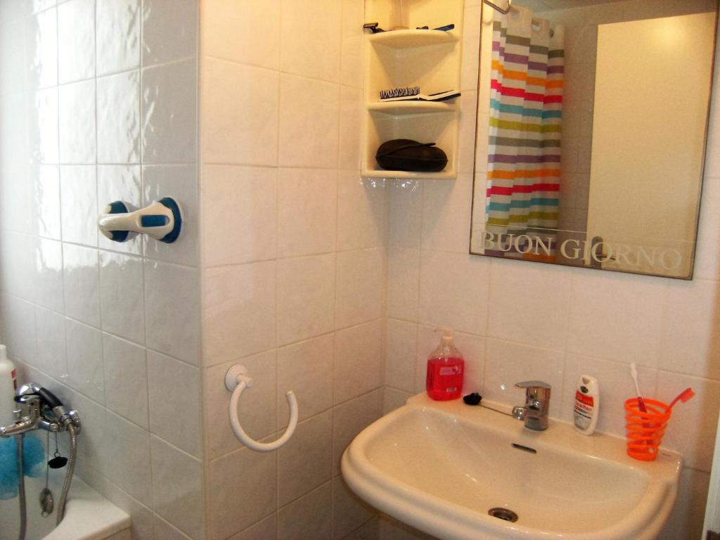 Apartment in Estartit near Sandy Beach photo 3