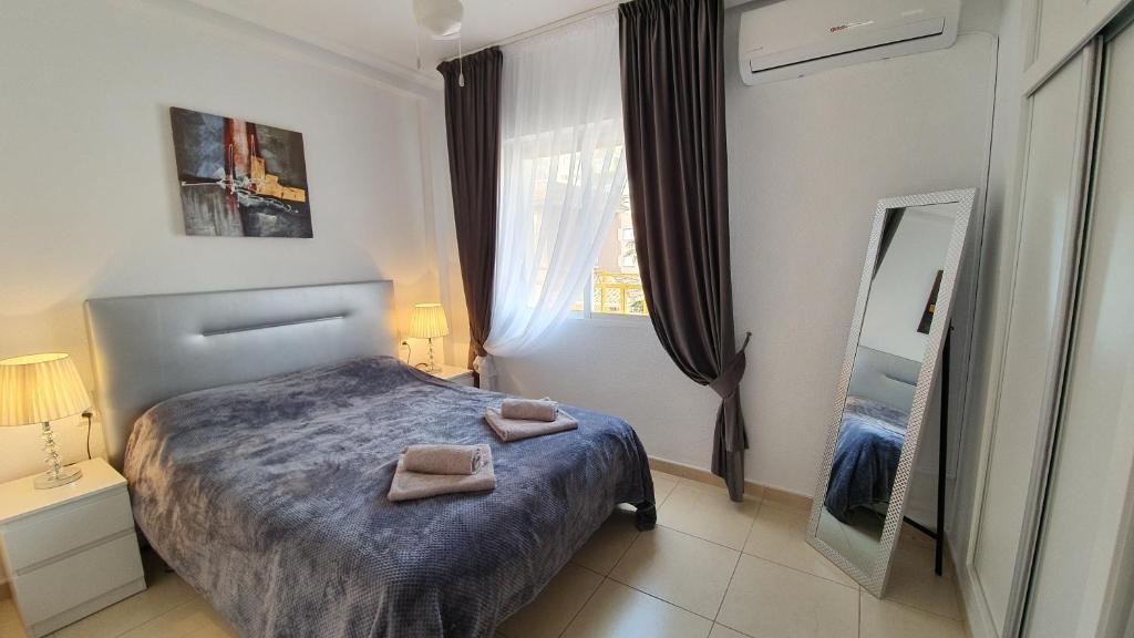 Sunny apartament near La Mata beach photo 2