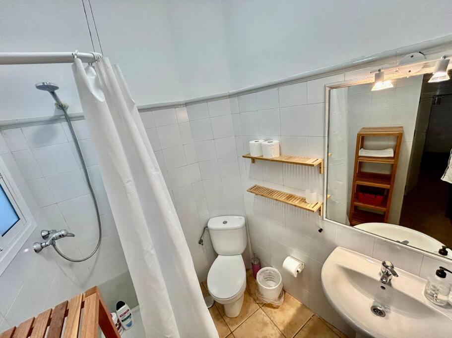 Acogedor apt 8pax 4Bdr 2Bth - CozyHomeSevilla3 photo 3