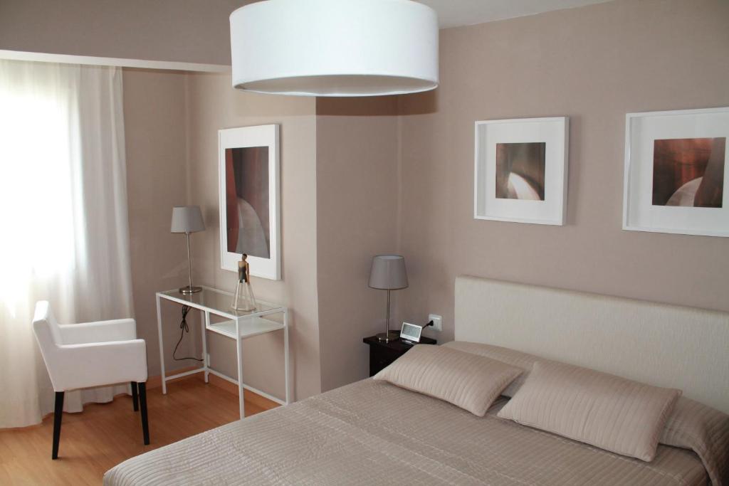 1ªLinea de playa Puerto de Sagunto photo 2