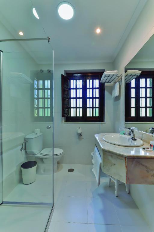 Hotel Santillana photo 3