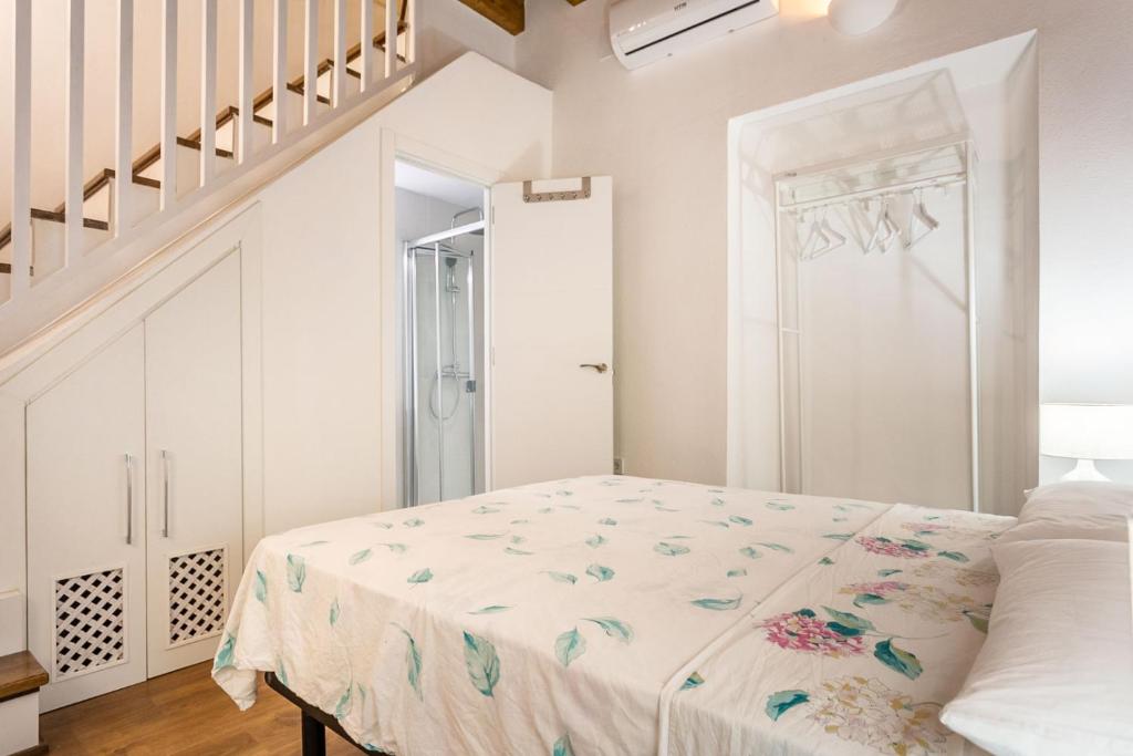 Stunning apartment in central Seville photo 2