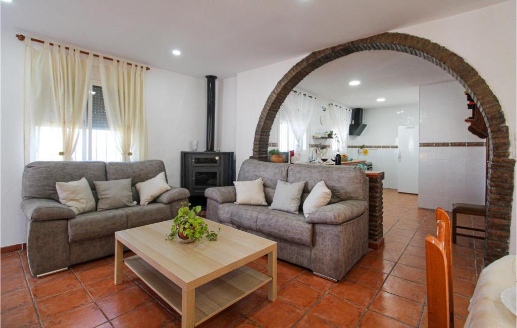 Gorgeous Home In Sedella photo 3