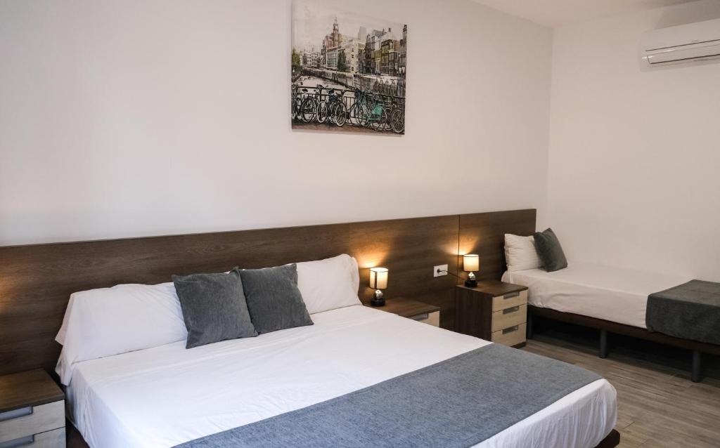 Hostal Tartessos photo 2