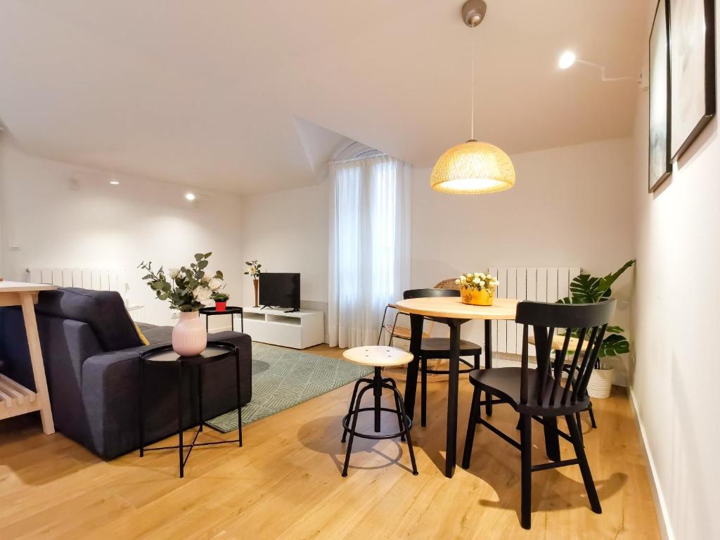 Zarautz Bella Suite by Aston Rentals — photo 1