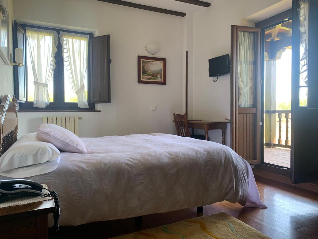 Hotel Siglo XVIII photo 2