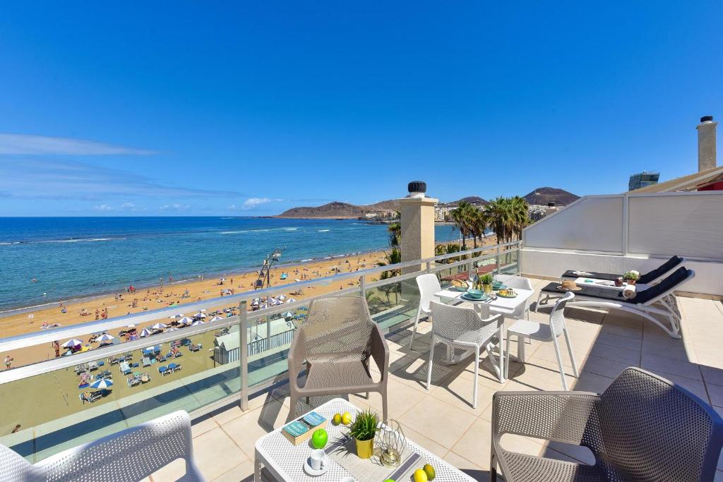 Apartment over the sea Las Canteras MC by VillaGranCanaria photo 2