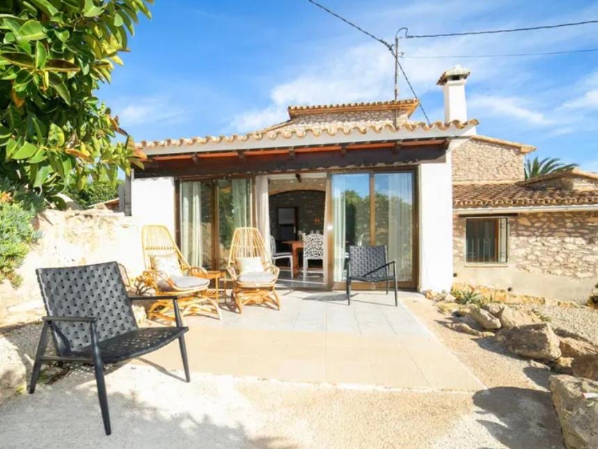 Rustico Appartment 'Olta' in finca — photo 1