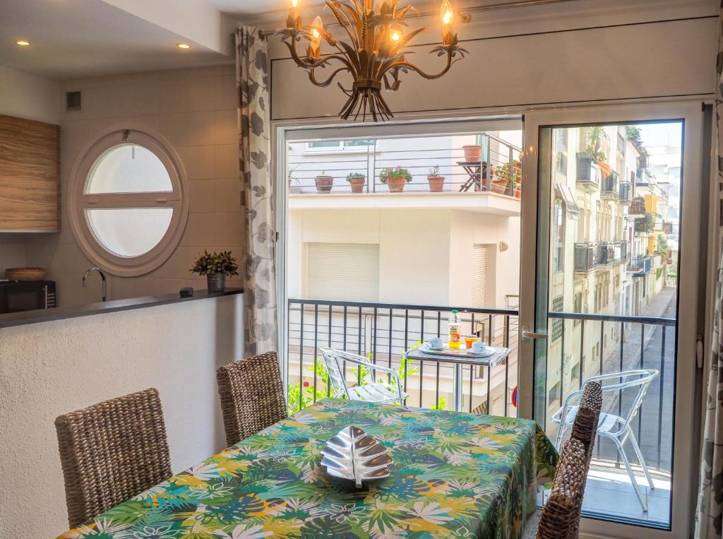 Zafiro Apartment by Hello Homes Sitges photo 2