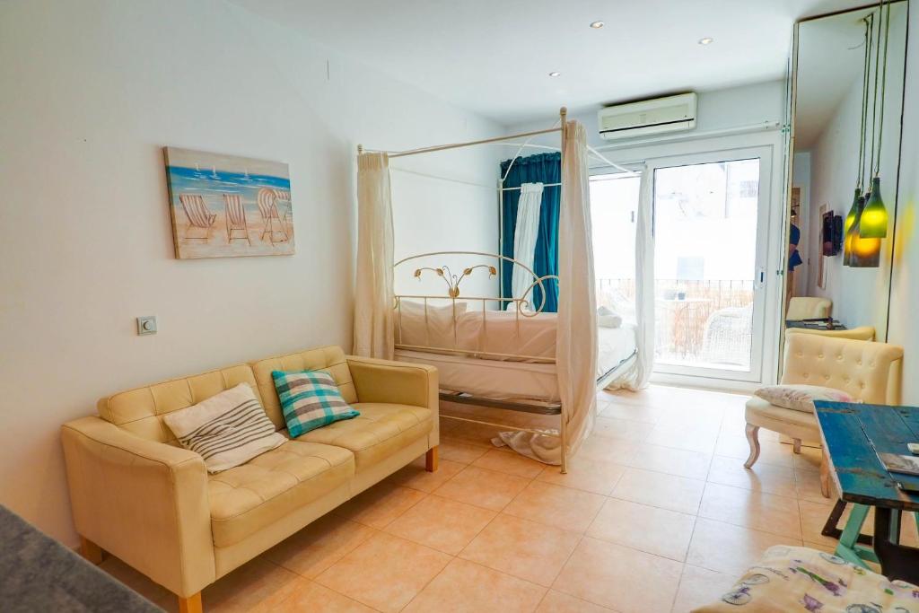 The Loft by Hello Homes Sitges photo 3