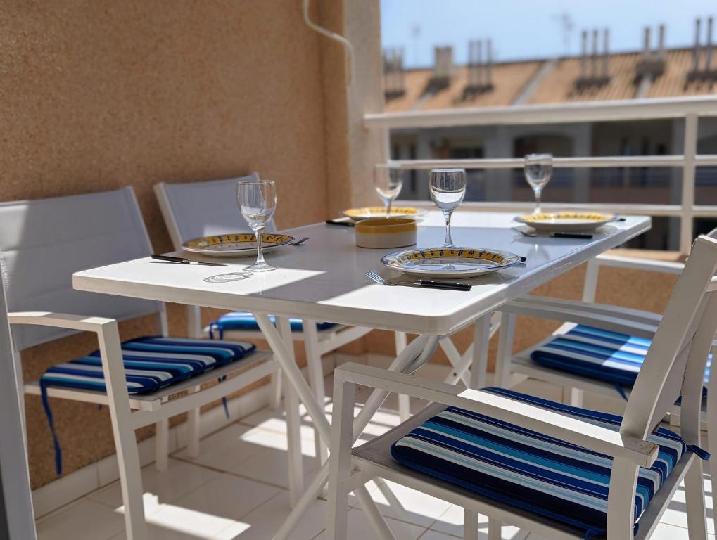 Traditional Two Bed Apart In Torrevieja TV18 — photo 1