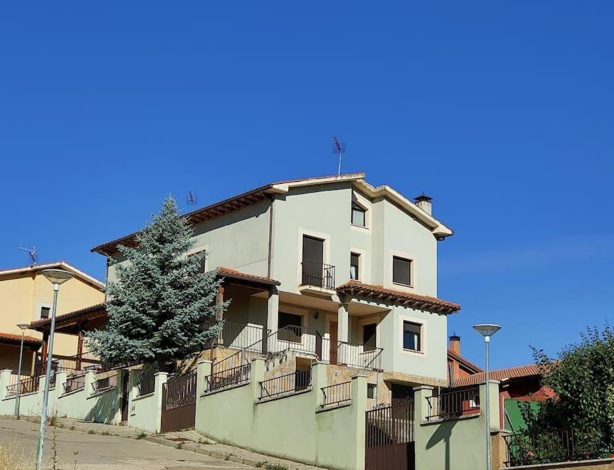 Vivienda de Uso Turístico en entorno maravilloso — photo 1