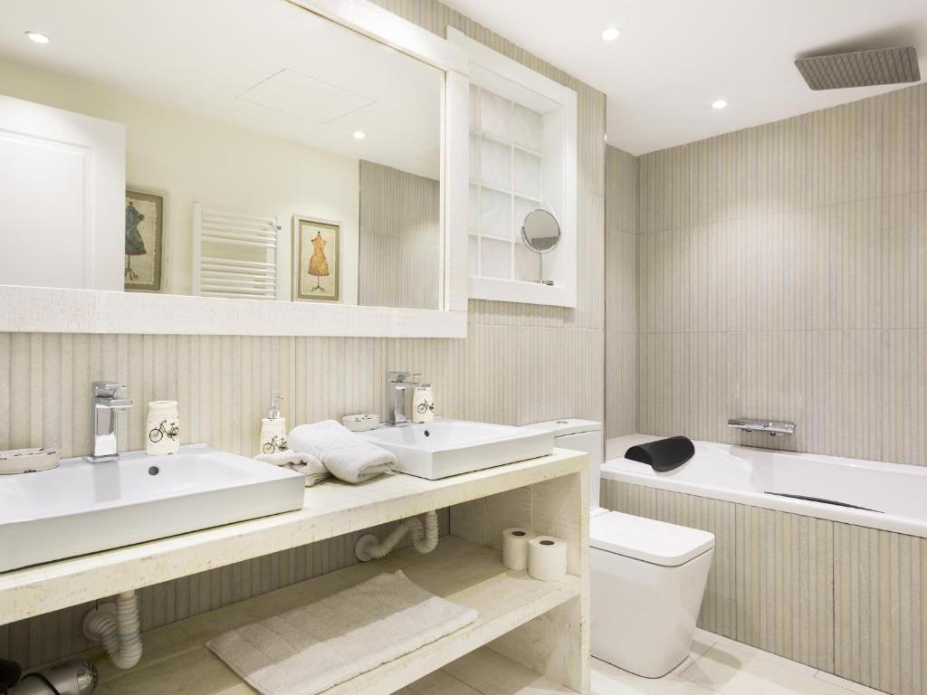 Sitges Spaces Mediterranean Apartments 4 Bedroom photo 3