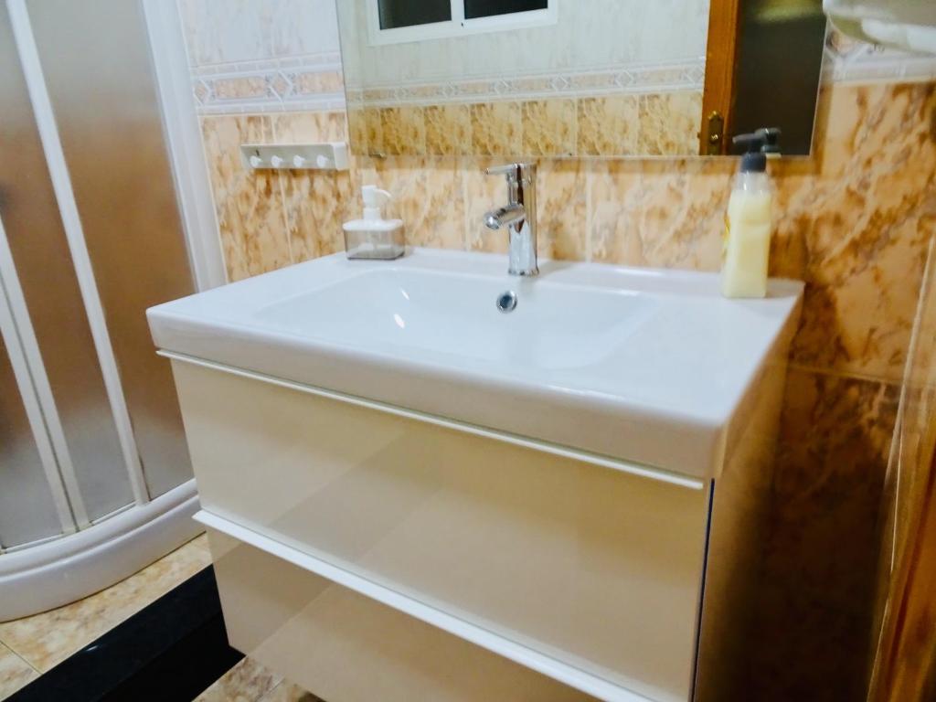 Booking.com: Hotels in Las Palmas de Gran Canaria. Book your hotel now! photo 3