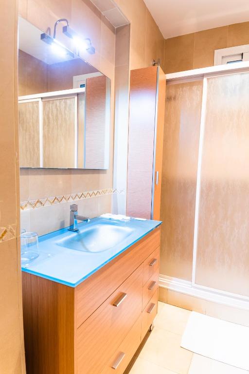 Triana Luxury Home photo 3