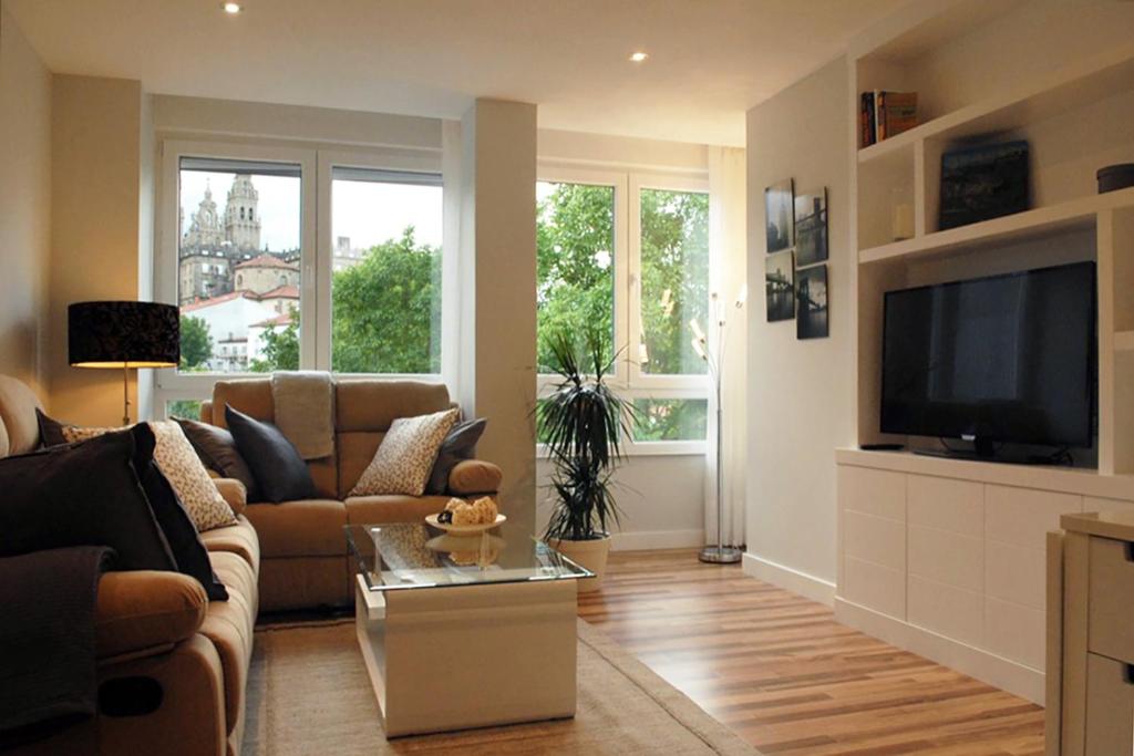 Silver Home photo 2