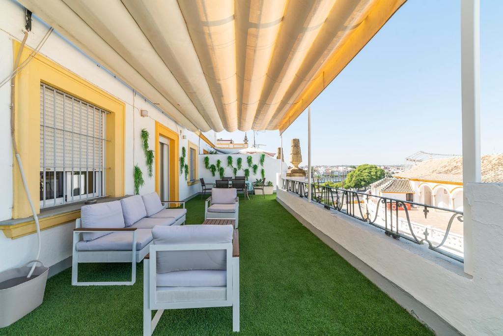 Trendy Penthouse by the Bullring — photo 1