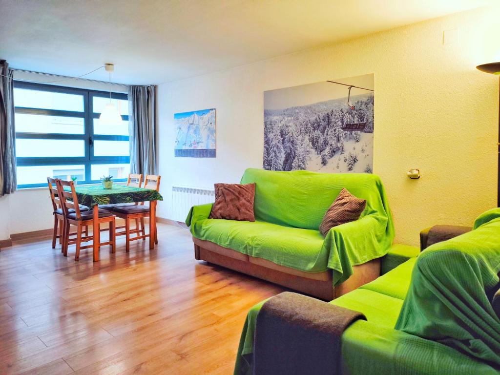 A pie de pistas de La Molina photo 3