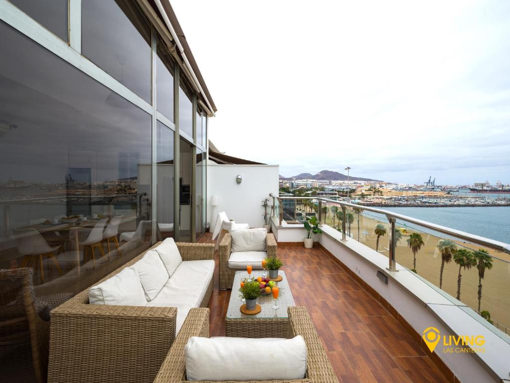 Living Las Canteras Homes - PENTHOUSE FREE PARKING photo 2
