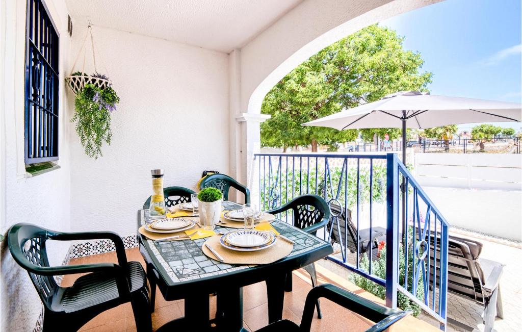 Gorgeous Apartment In Santa Pola With Wifi photo 2