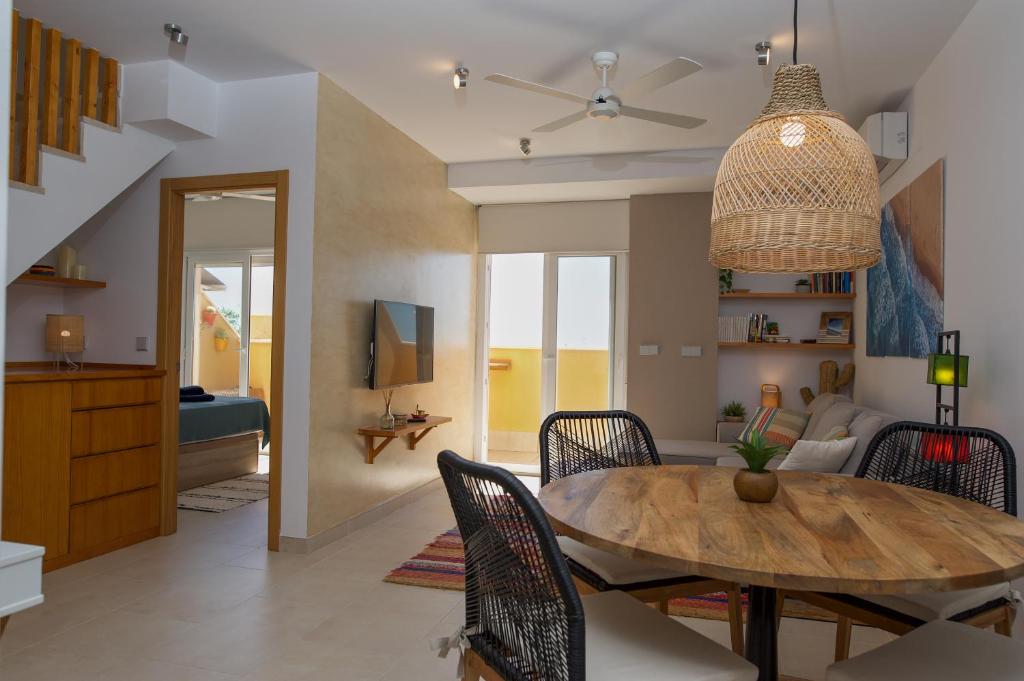 Deja Blue - Tarifa Rent Modern Penthouse photo 3