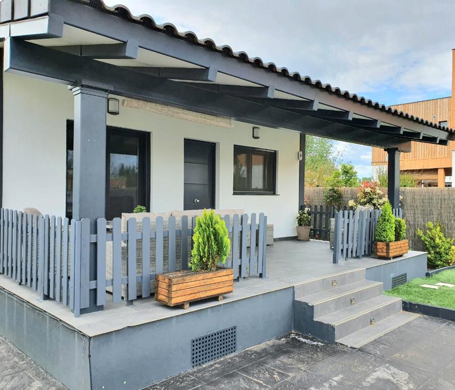 Booking.com: Hotels in Talamanca de Jarama. Book your hotel now! photo 2