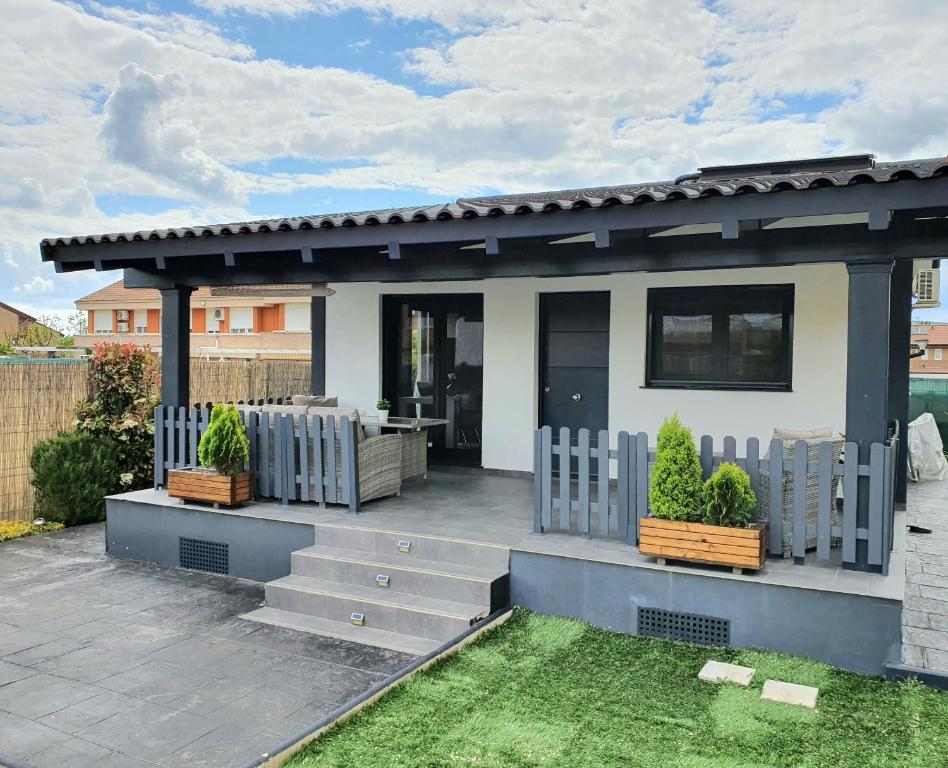 Booking.com: Hotels in Talamanca de Jarama. Book your hotel now! photo 3