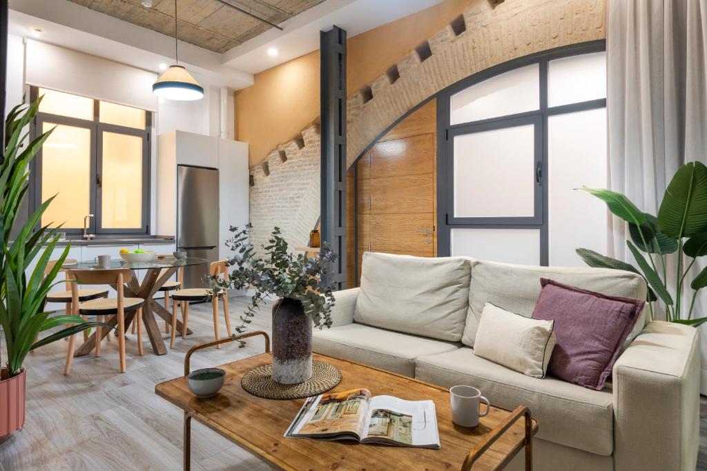 Suites Maestranza - Herrería by Magno Apartments — photo 1