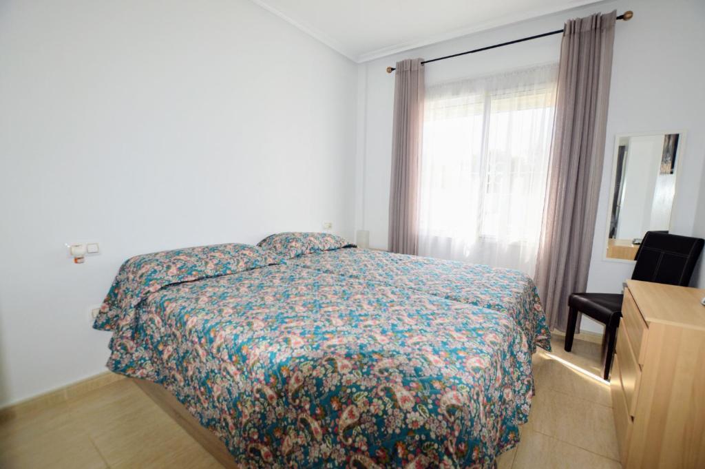 Sucina 2 Bed Bungalow walking distance of tow photo 2