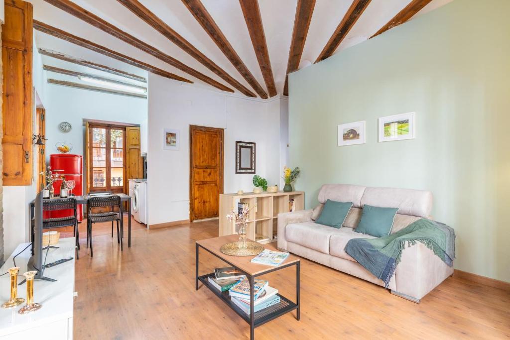 Invalencia - Cerrajeros Central Market photo 2