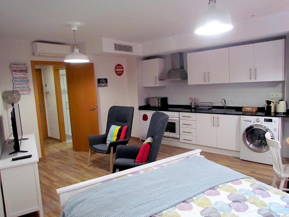Your Home at Valencia photo 3