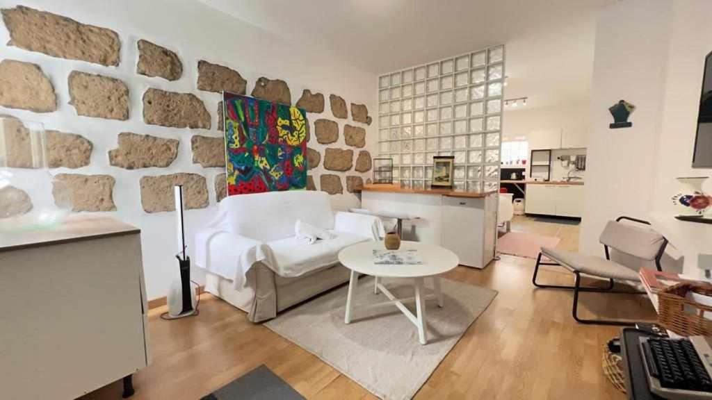 Estudio Suites Cantera Auditorio — photo 1