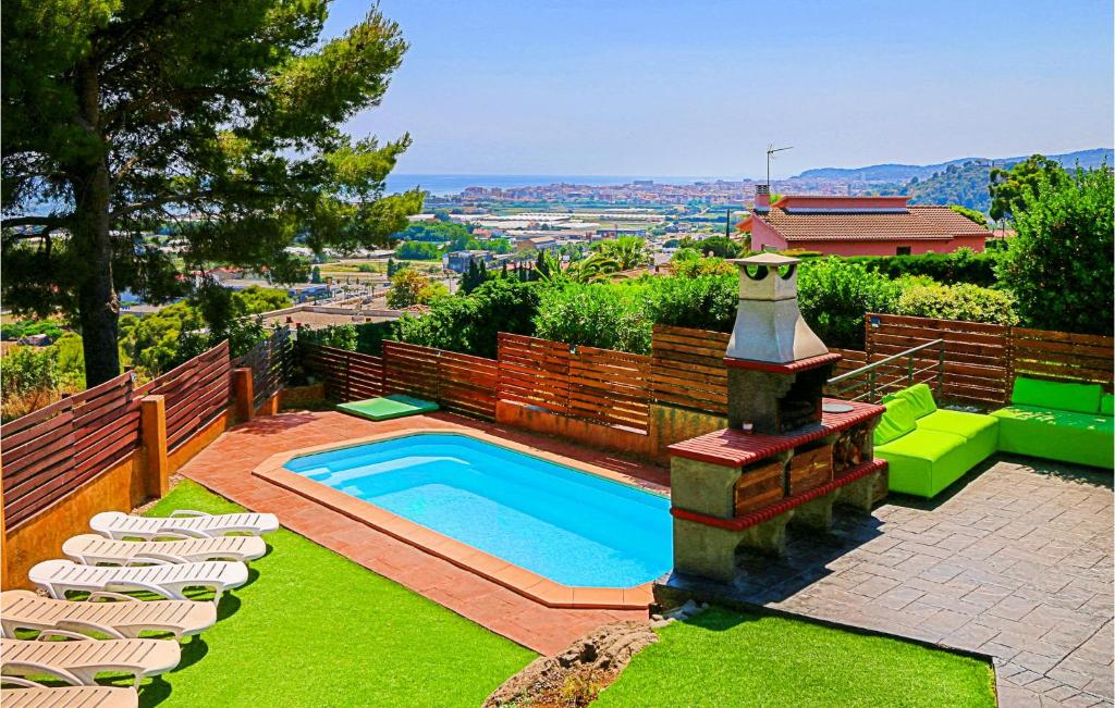 Pet Friendly Home In Santa Susanna photo 2