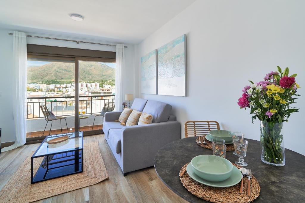 Luminoso apartamento en primera linea de PLAYA EN ESTEPONA photo 2