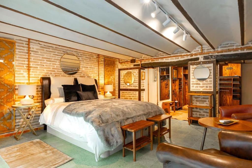 Triana Deluxe Duplex — photo 1